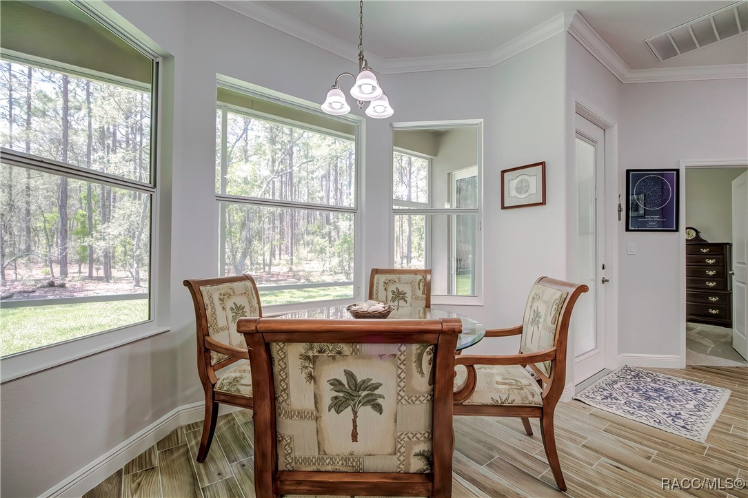 10 Milbark Court