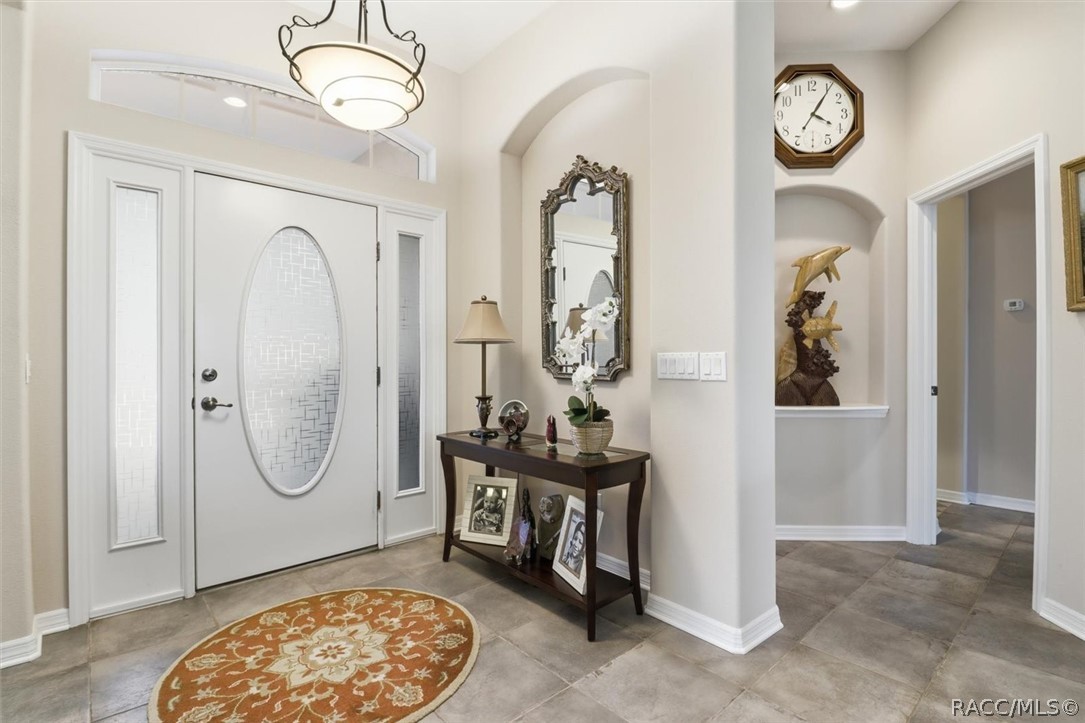 6 Carnation Court