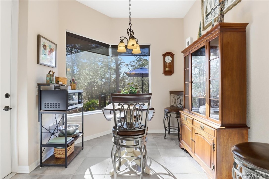 6 Carnation Court