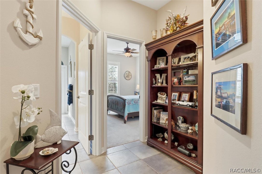 6 Carnation Court