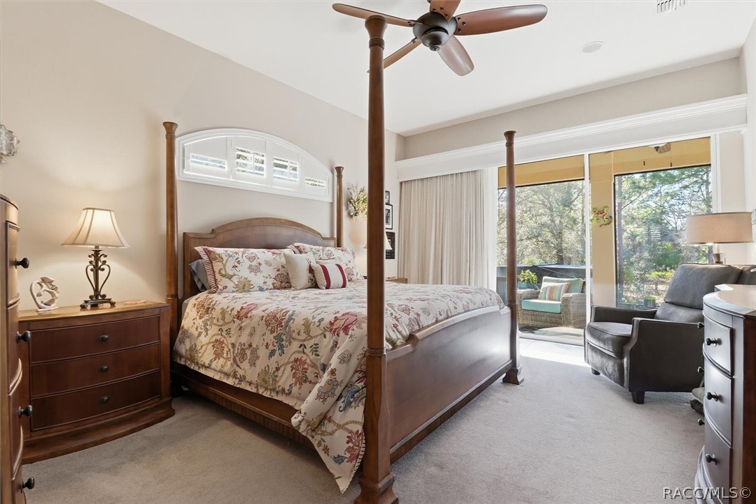 6 Carnation Court