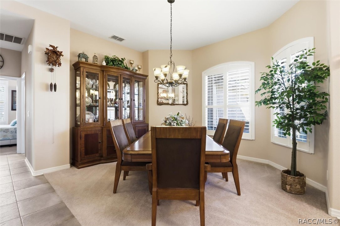 6 Carnation Court