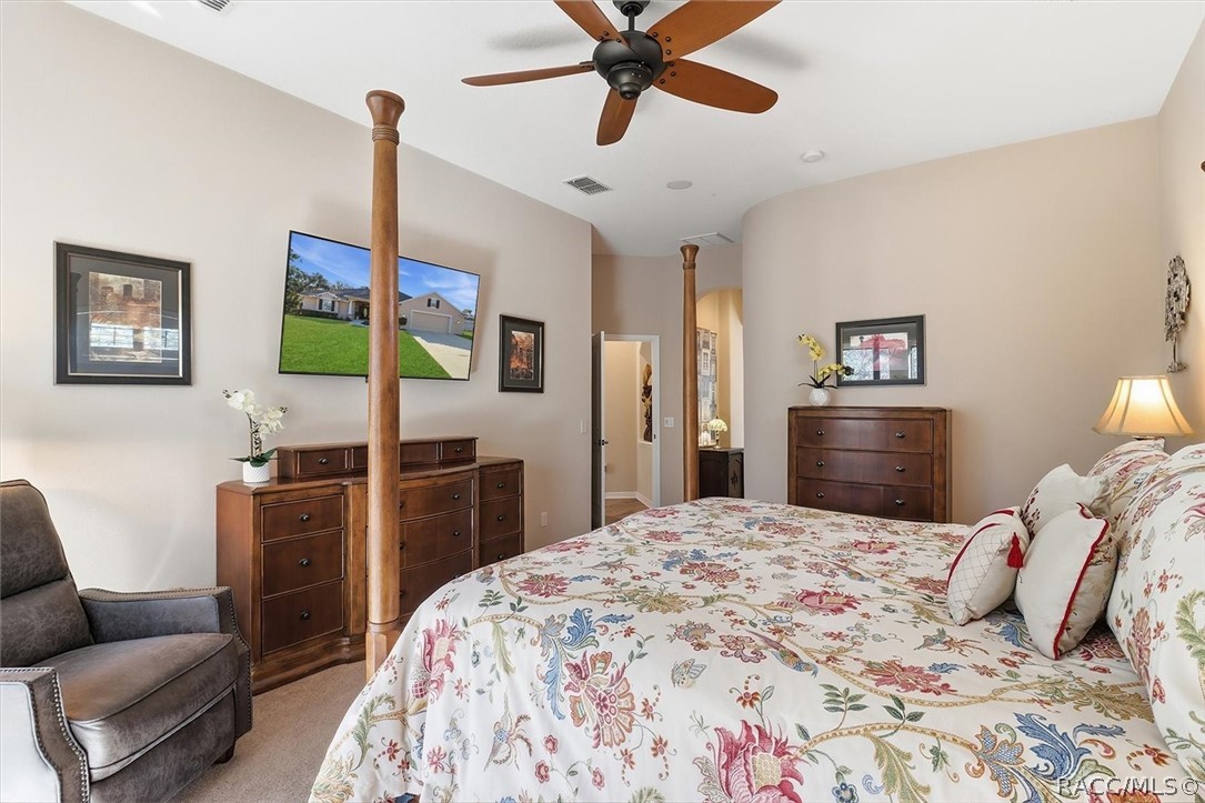 6 Carnation Court
