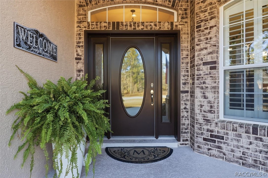 6 Carnation Court