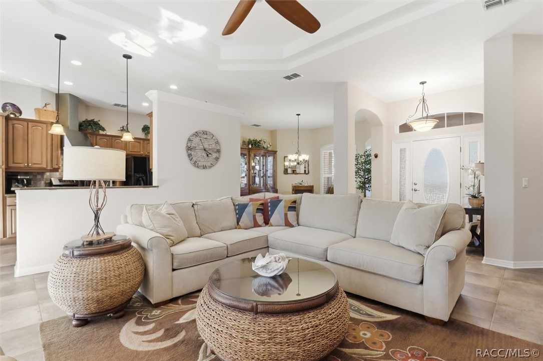 6 Carnation Court