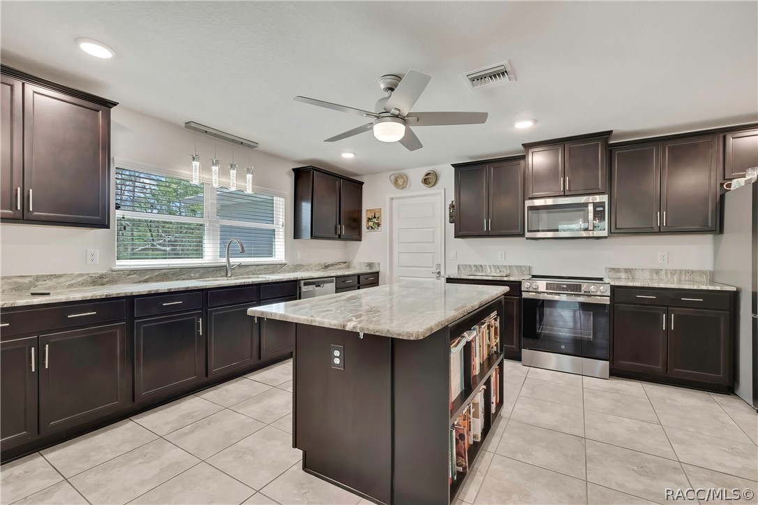 24 Tall Marigolds Court