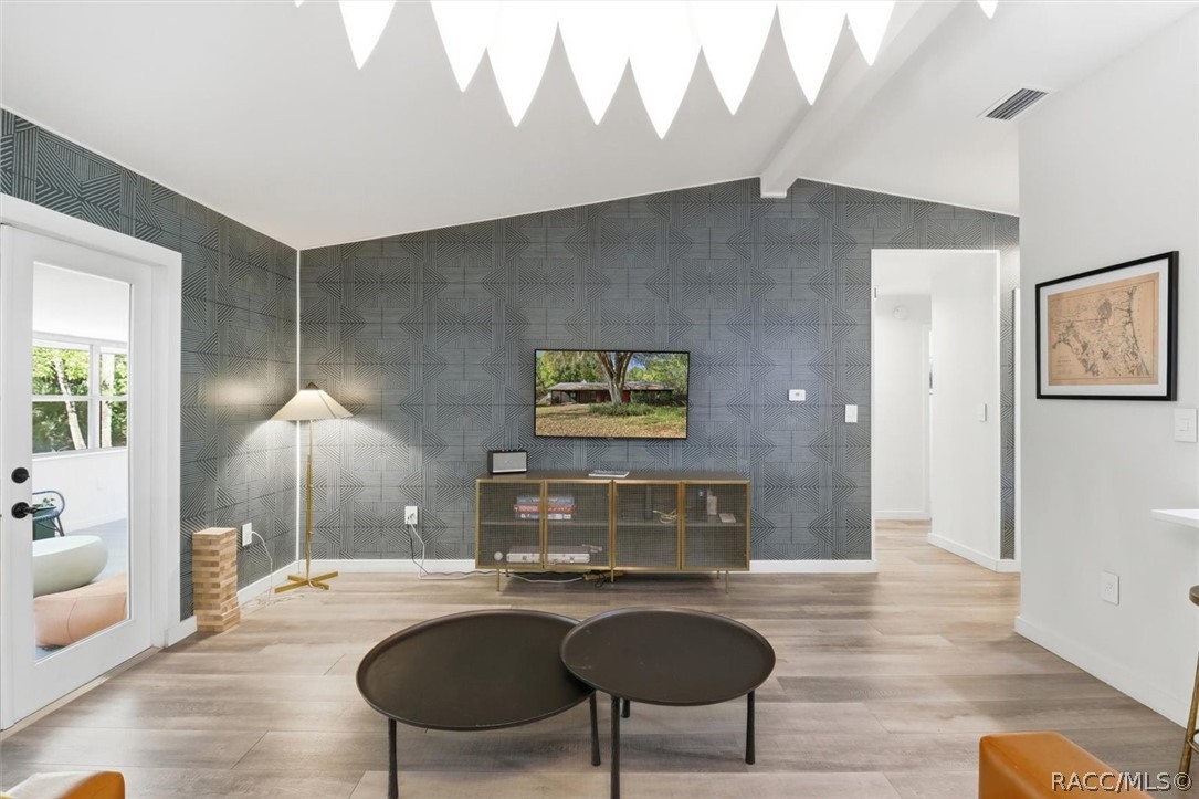 8952 W White Dogwood Drive