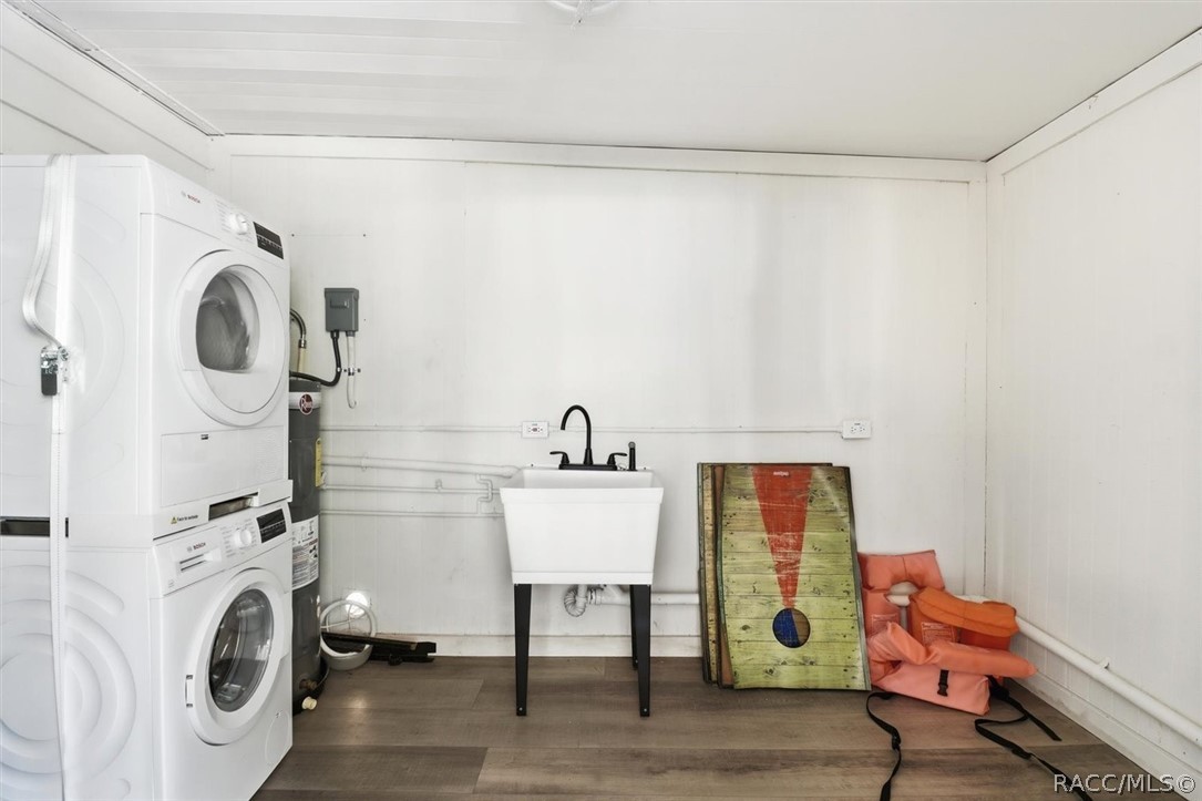 8952 W White Dogwood Drive