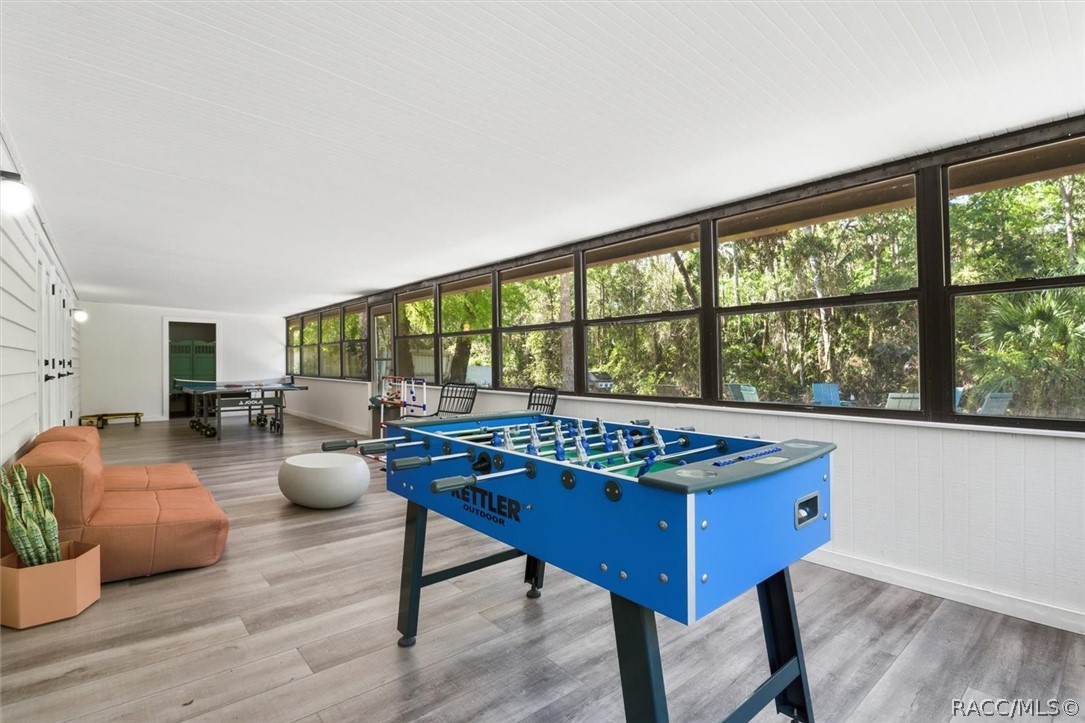 8952 W White Dogwood Drive