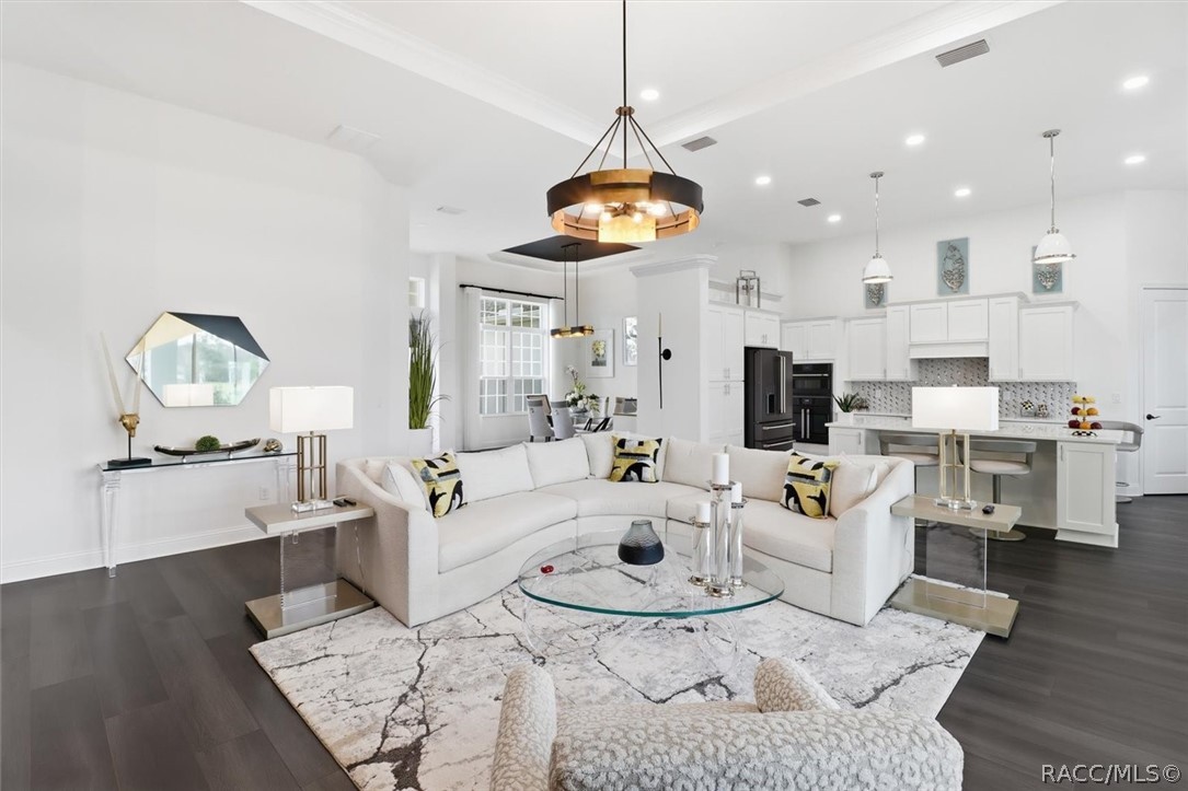 418 N Cherry Pop Drive