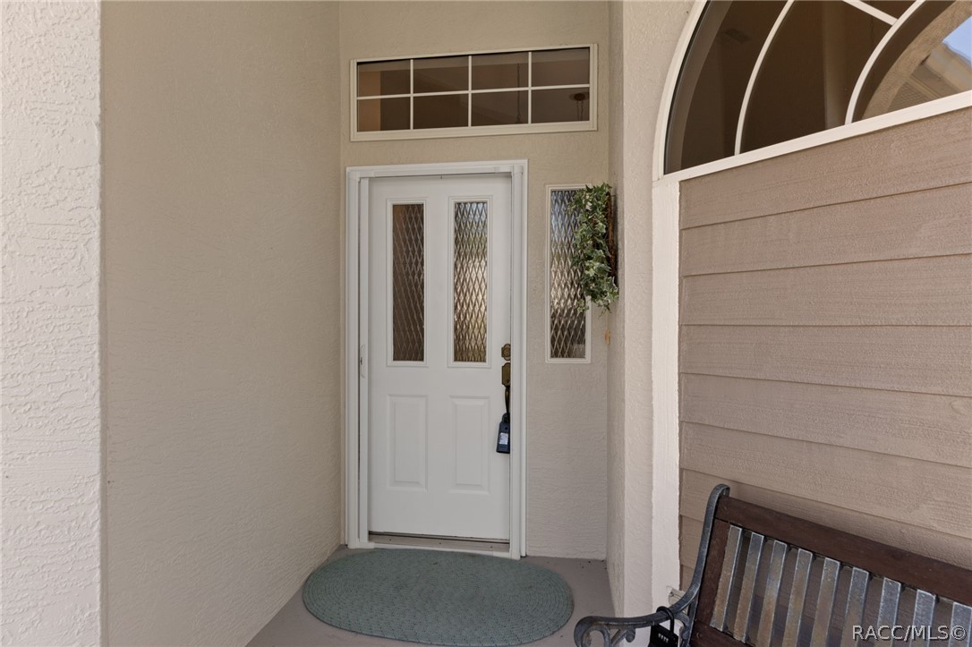 72 W Byrsonima Loop