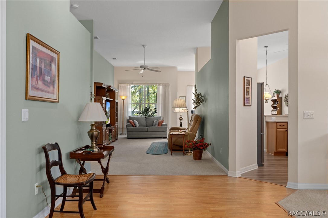 72 W Byrsonima Loop