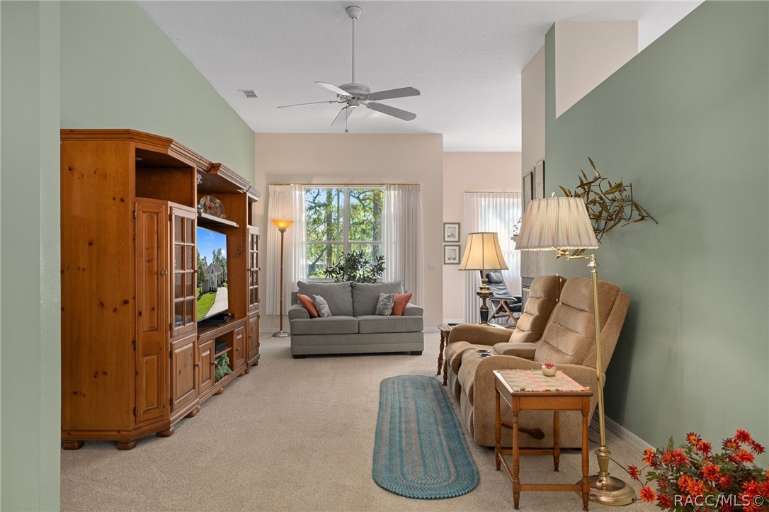 72 W Byrsonima Loop