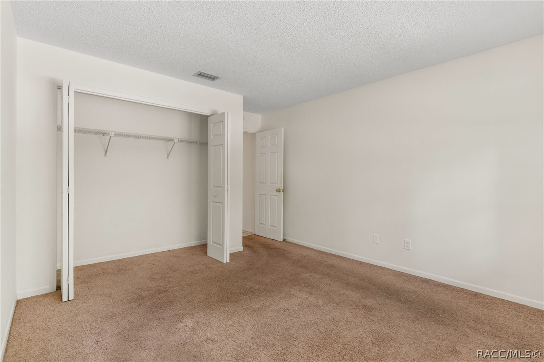 10 Sycamore Circle