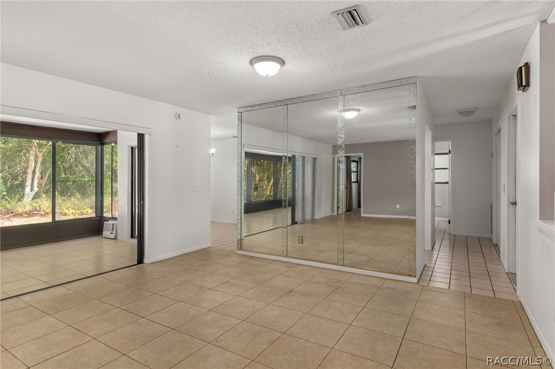 10 Sycamore Circle