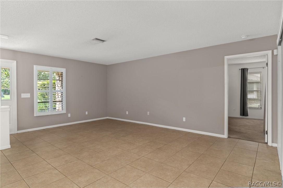 10 Sycamore Circle