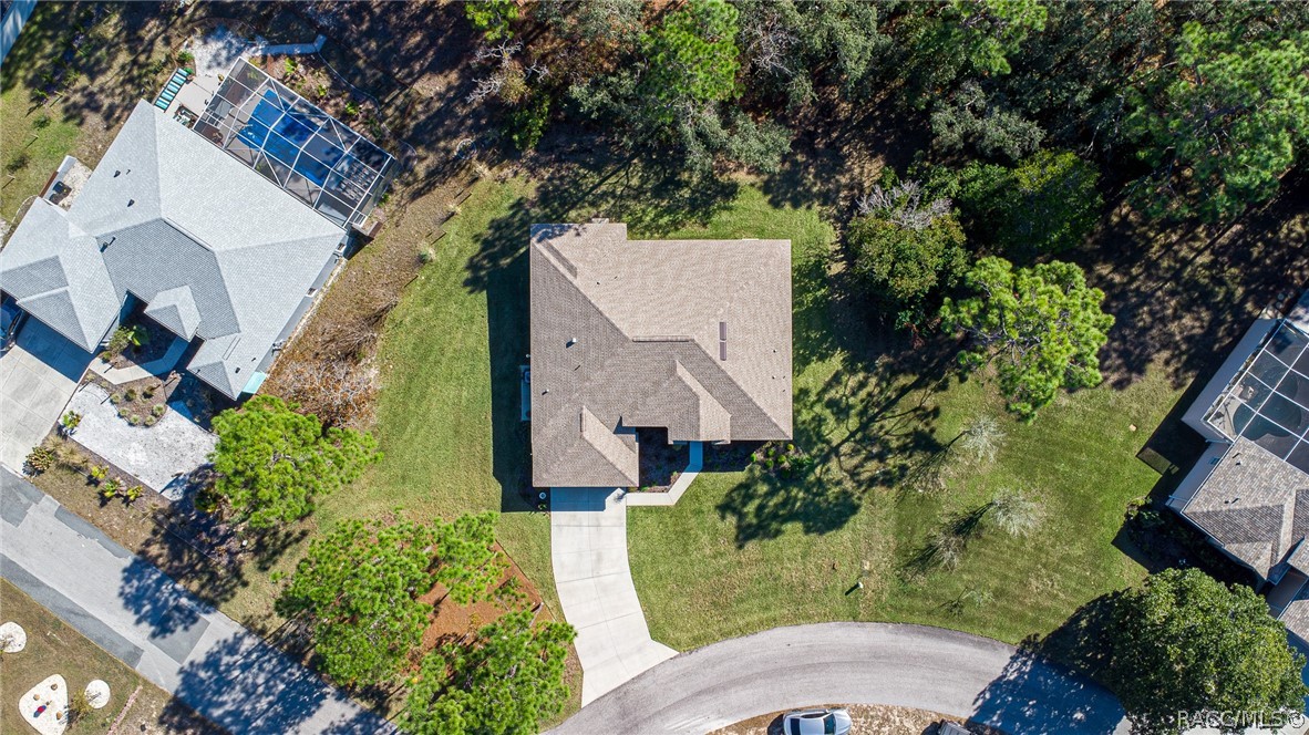 7 Eugenia Court W