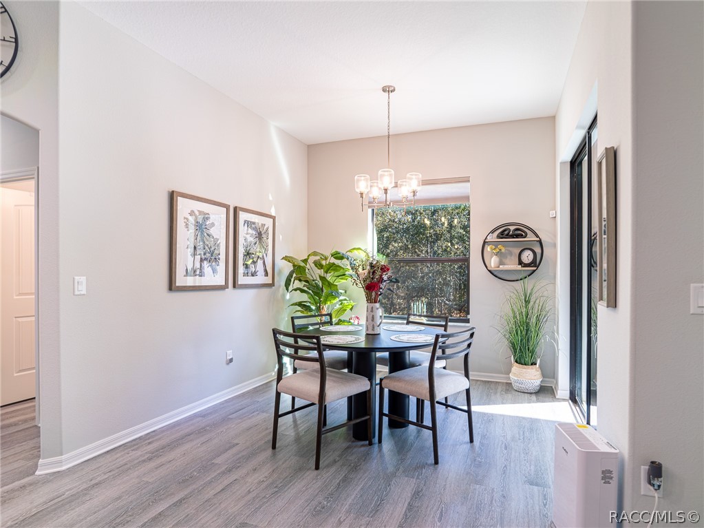 7 Eugenia Court W