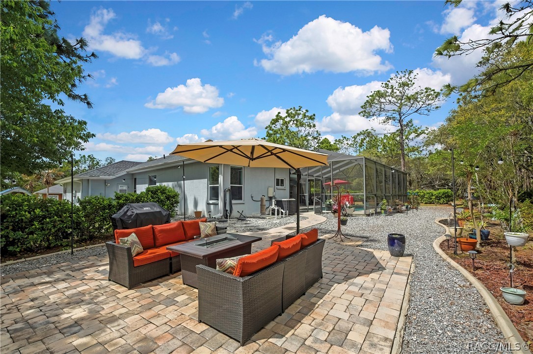 8 Pagoda Court W