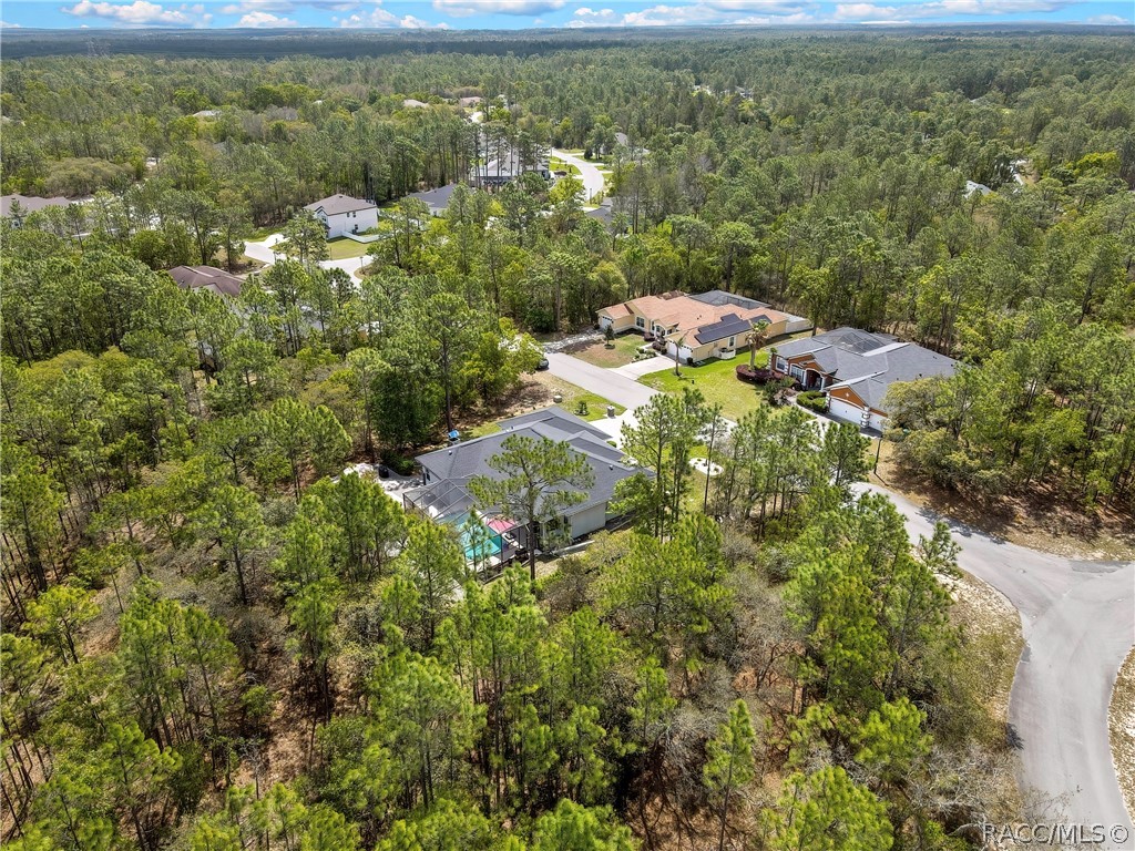 8 Pagoda Court W