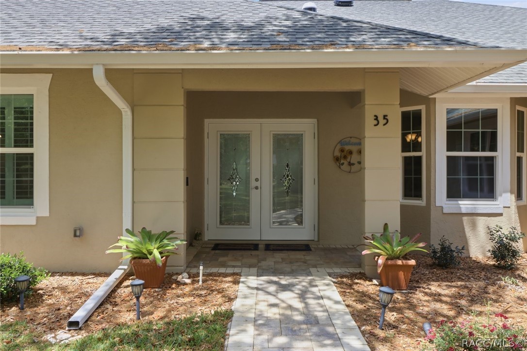 35 Douglas Street