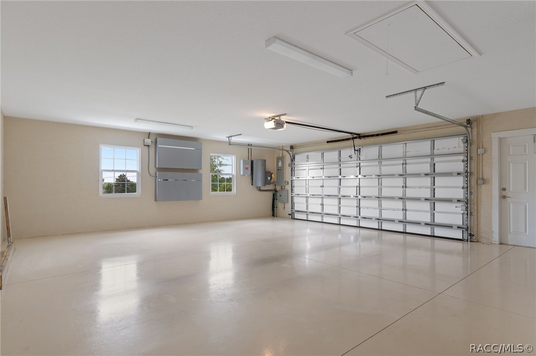 1403 W Mansfield Street