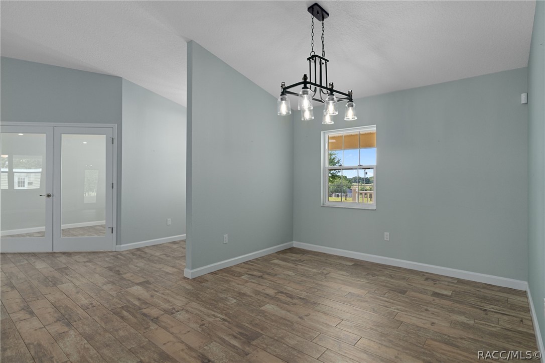 1403 W Mansfield Street