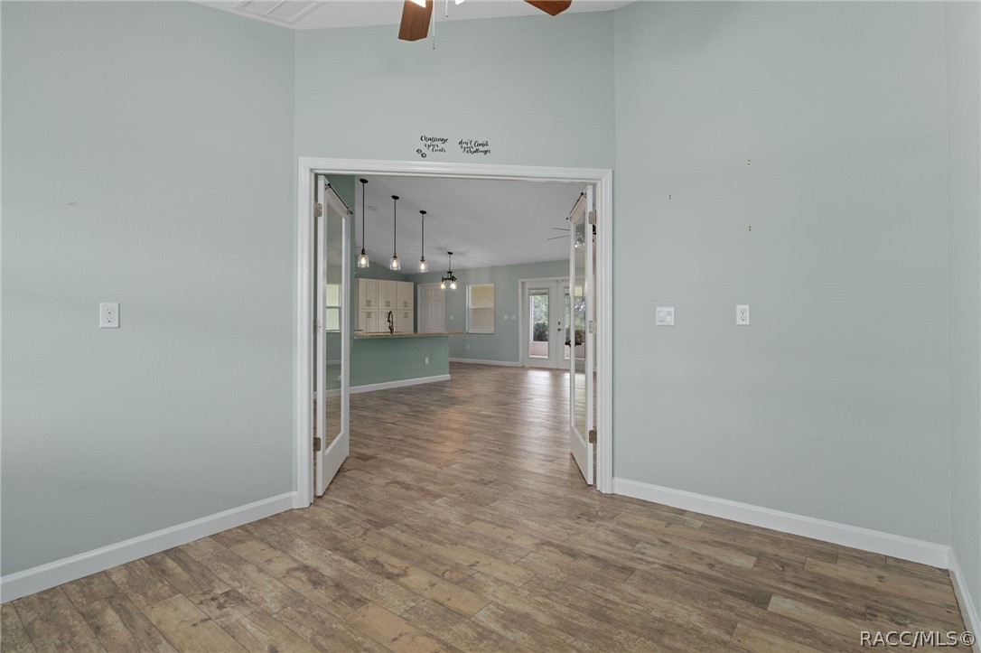 1403 W Mansfield Street