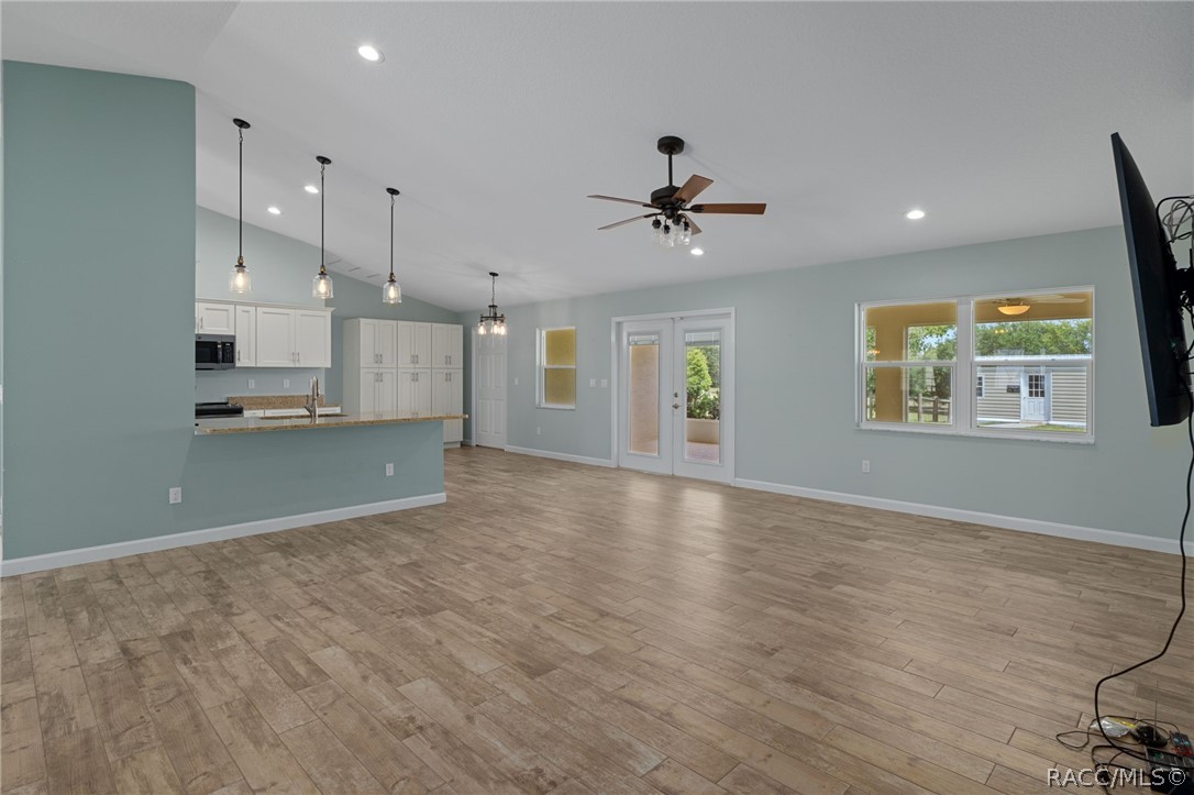 1403 W Mansfield Street