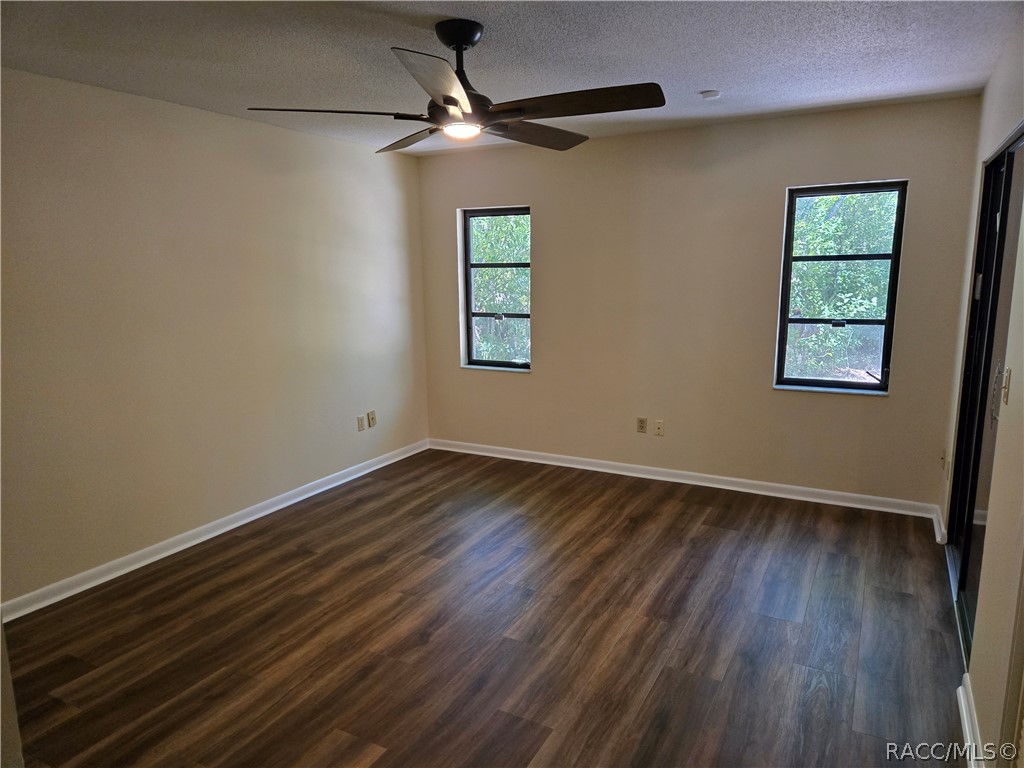 79 Chinaberry Circle