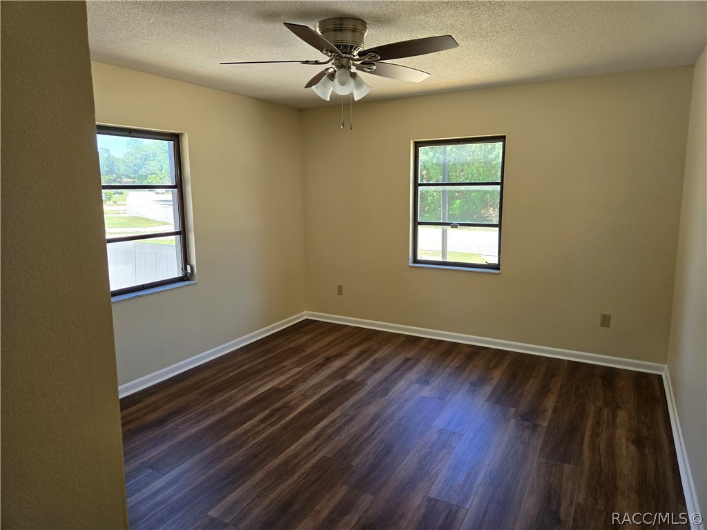 79 Chinaberry Circle