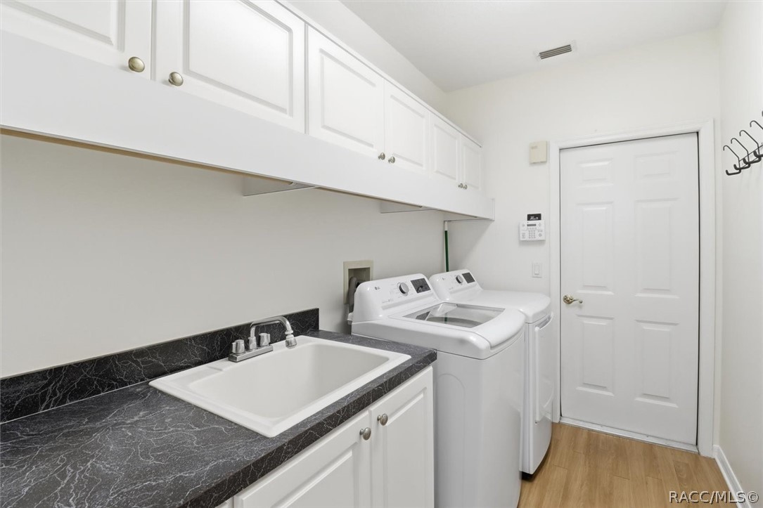 21 Fiddlewood Court