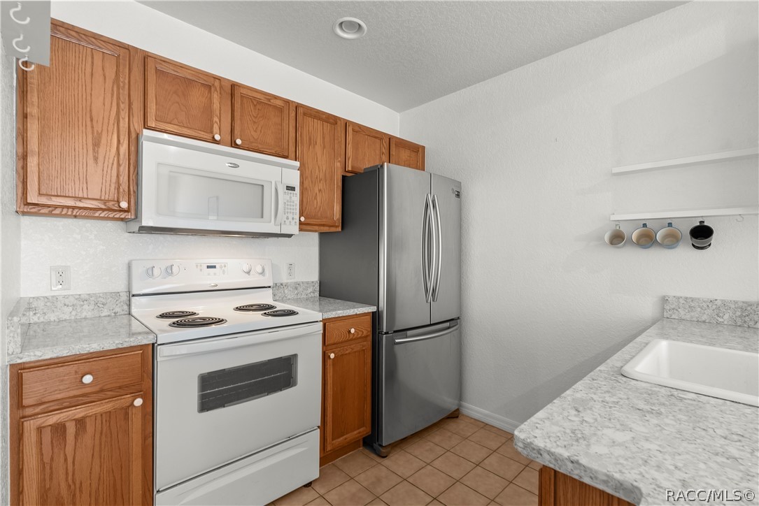 2609 Gala Road N 104