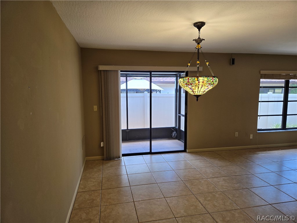 87 Golfview Drive
