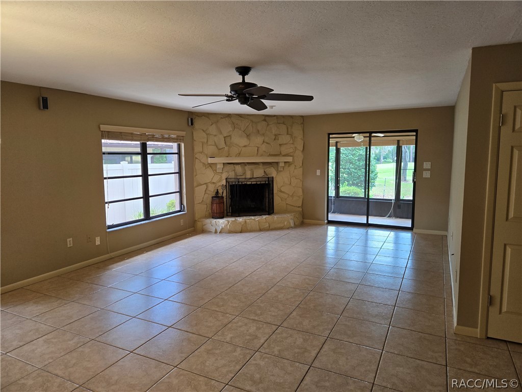 87 Golfview Drive