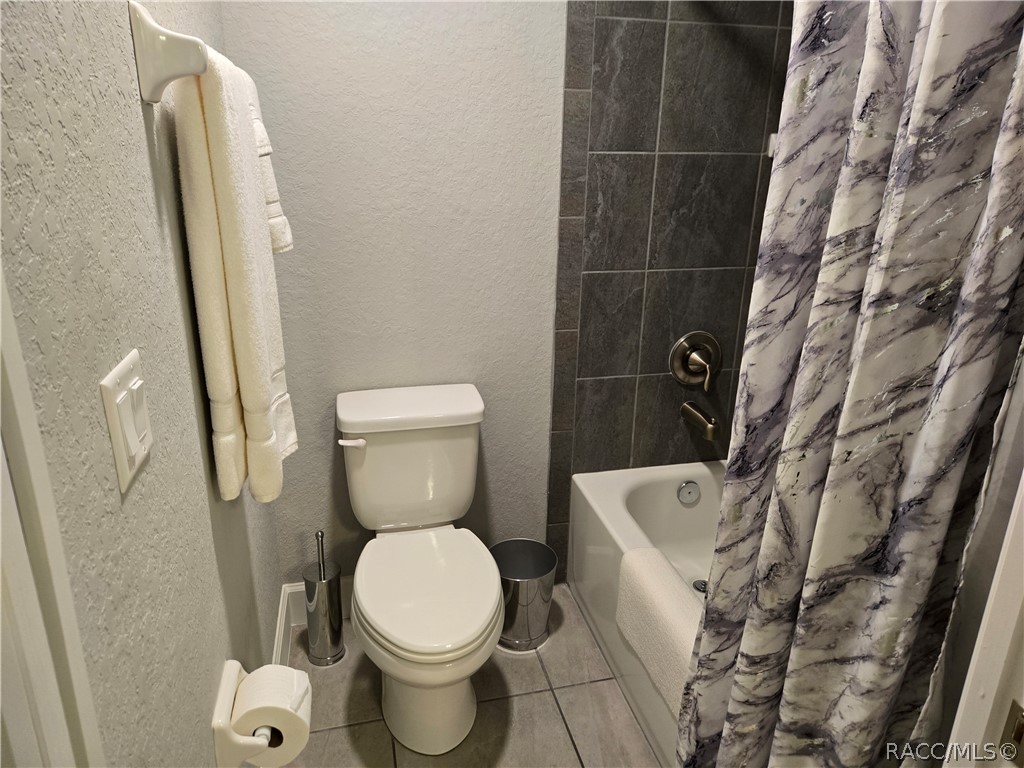 13 Whitewood Court