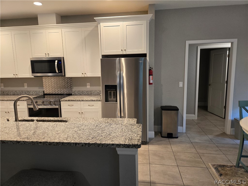13 Whitewood Court