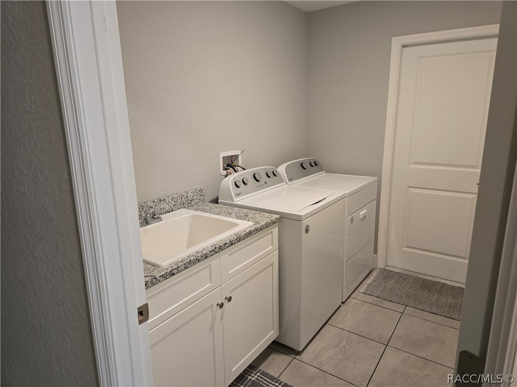 13 Whitewood Court