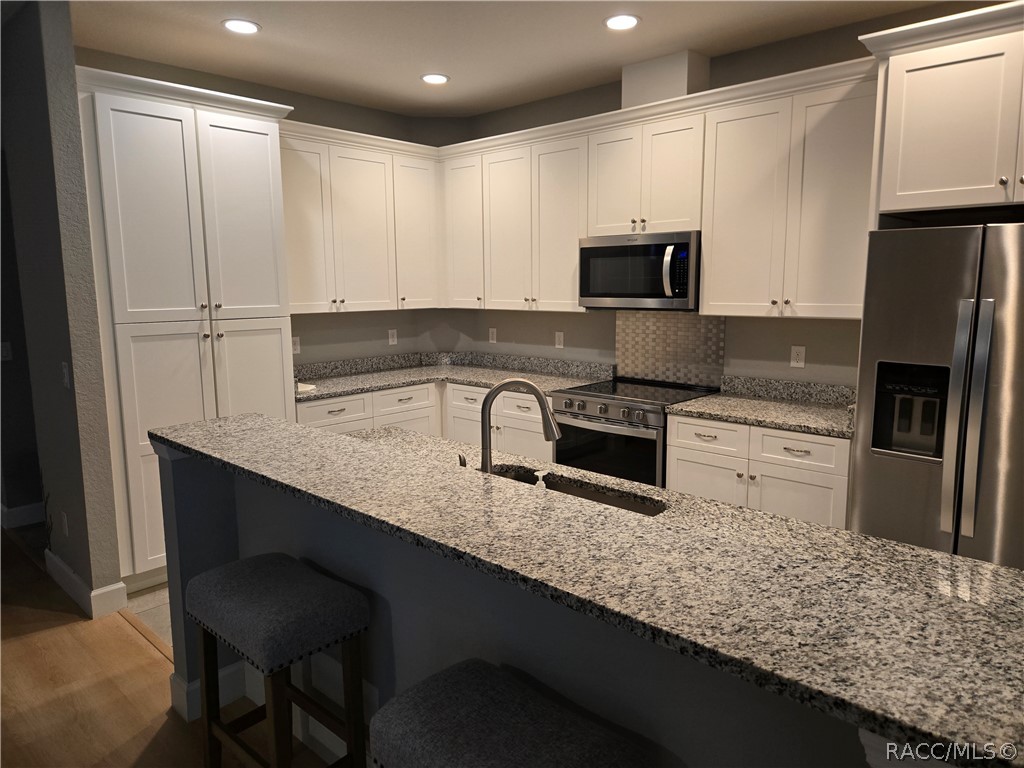13 Whitewood Court