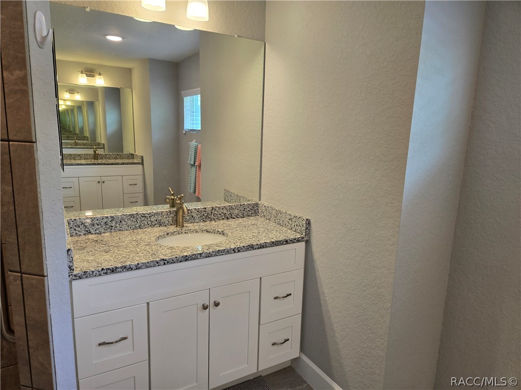 13 Whitewood Court
