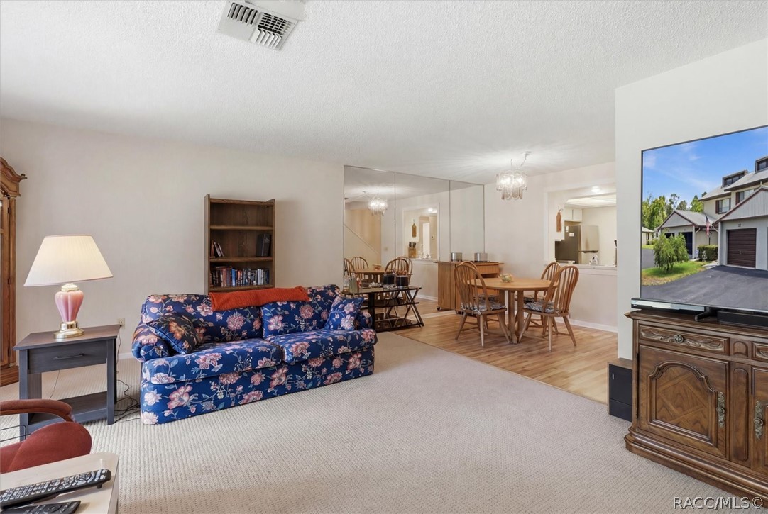 49 Douglas Street 22