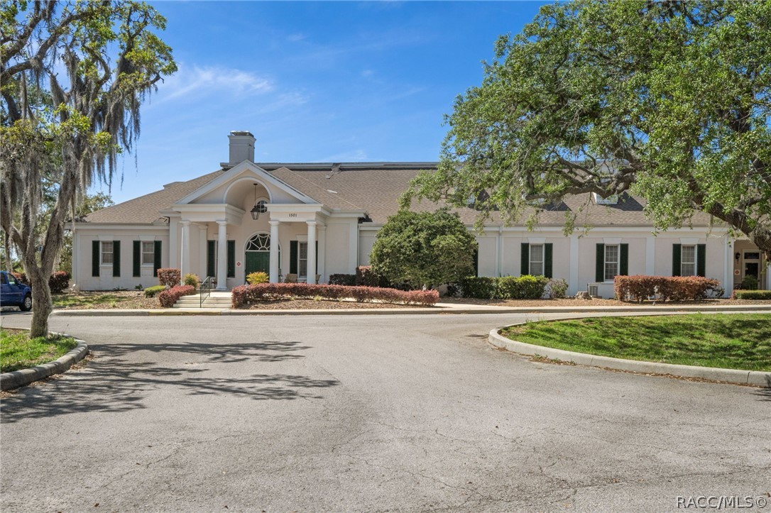11 Tupelo