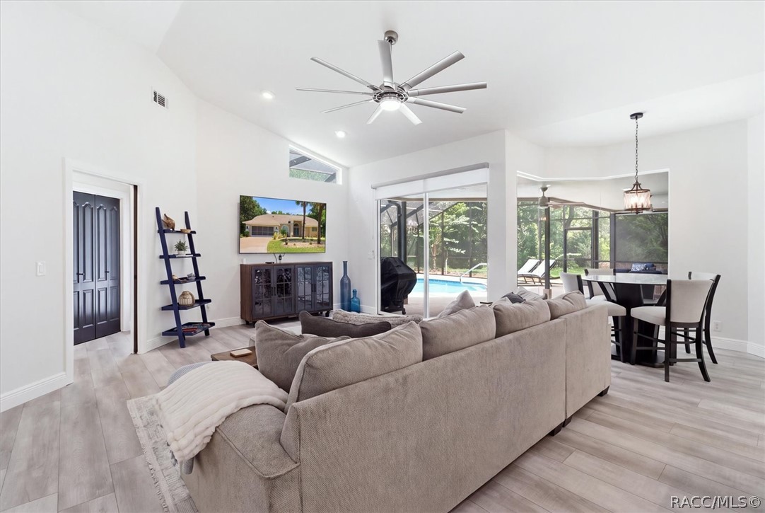 11 Nicotiana Court