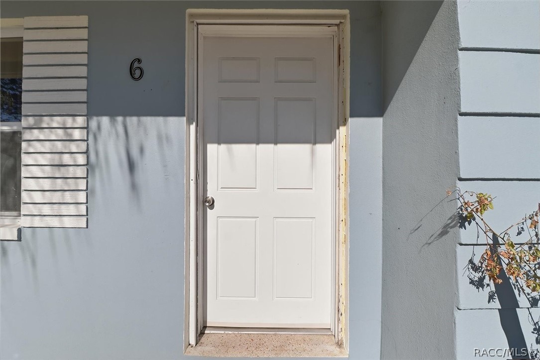 6 N Osceola Street