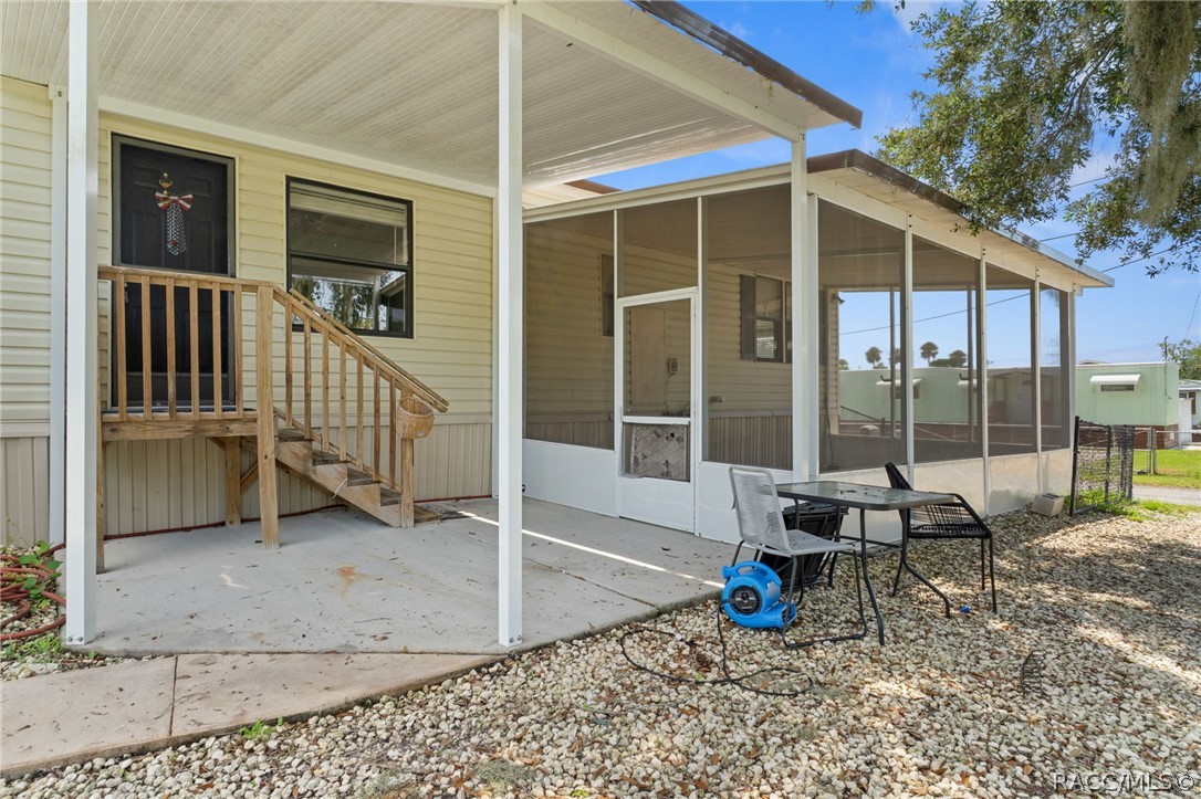 10267 W Hadley Court
