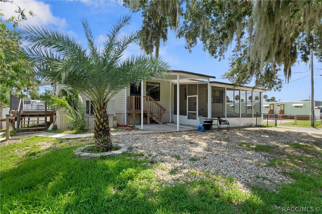 10267 W Hadley Court