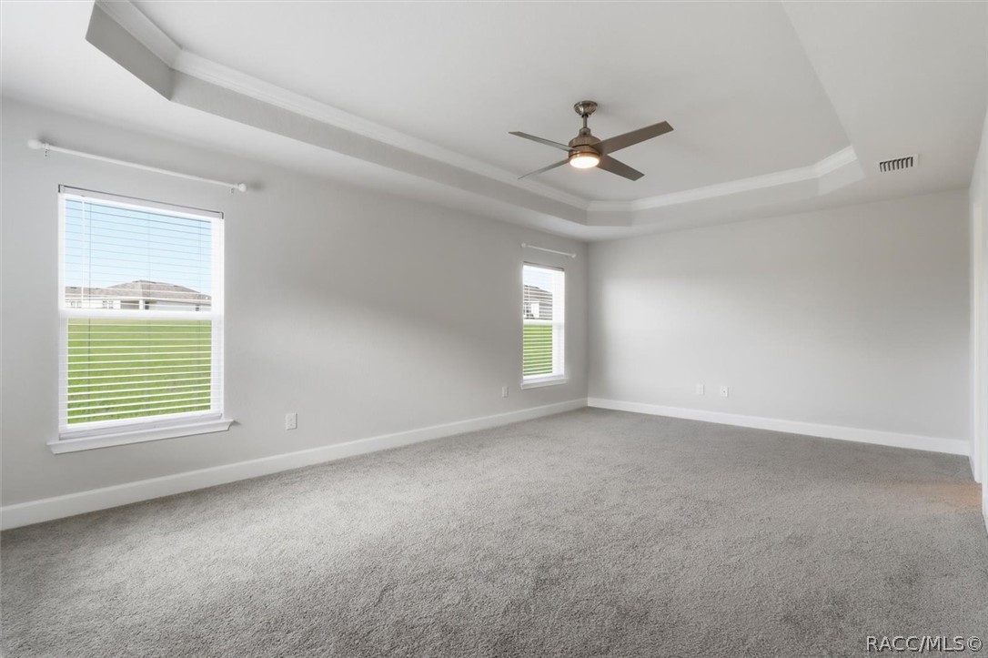 336 W Rexford Drive