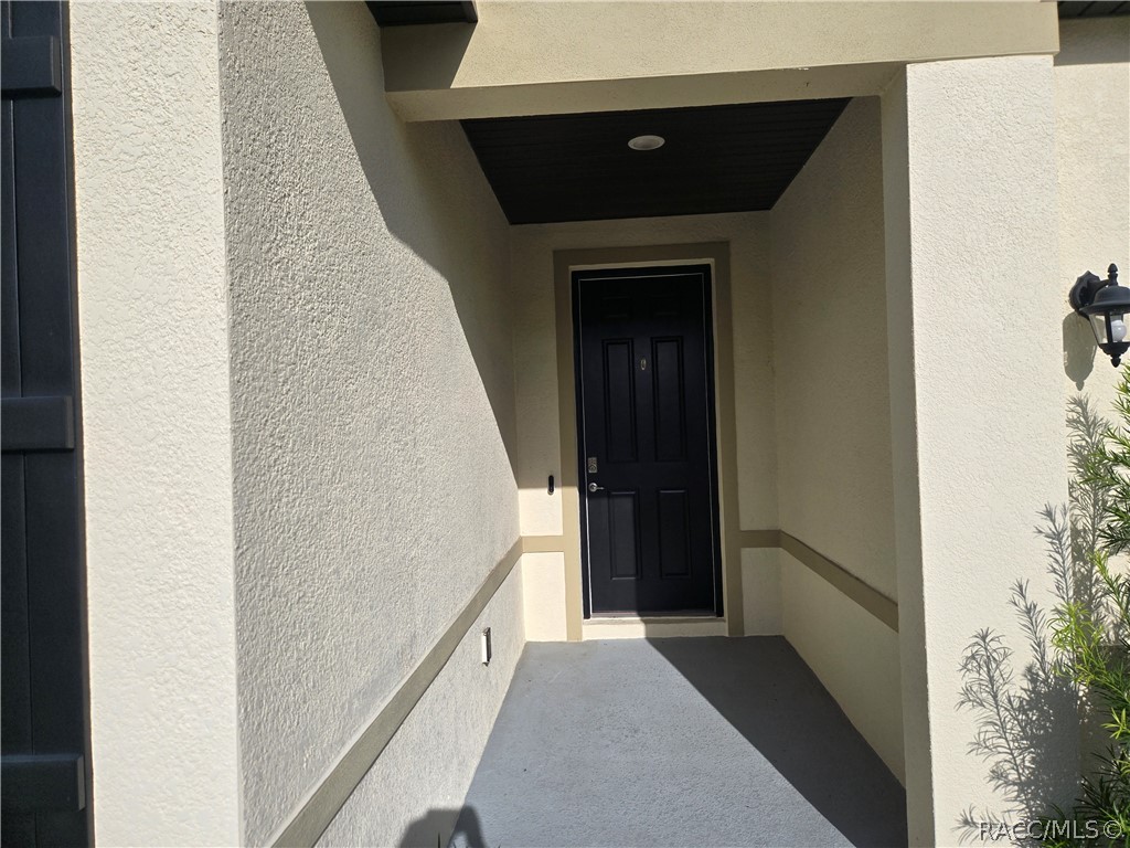 2 Chrysanthemum Court