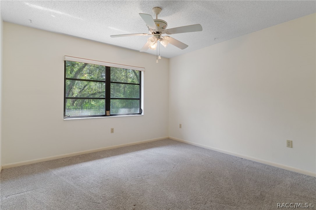 9 N TUPELO Court