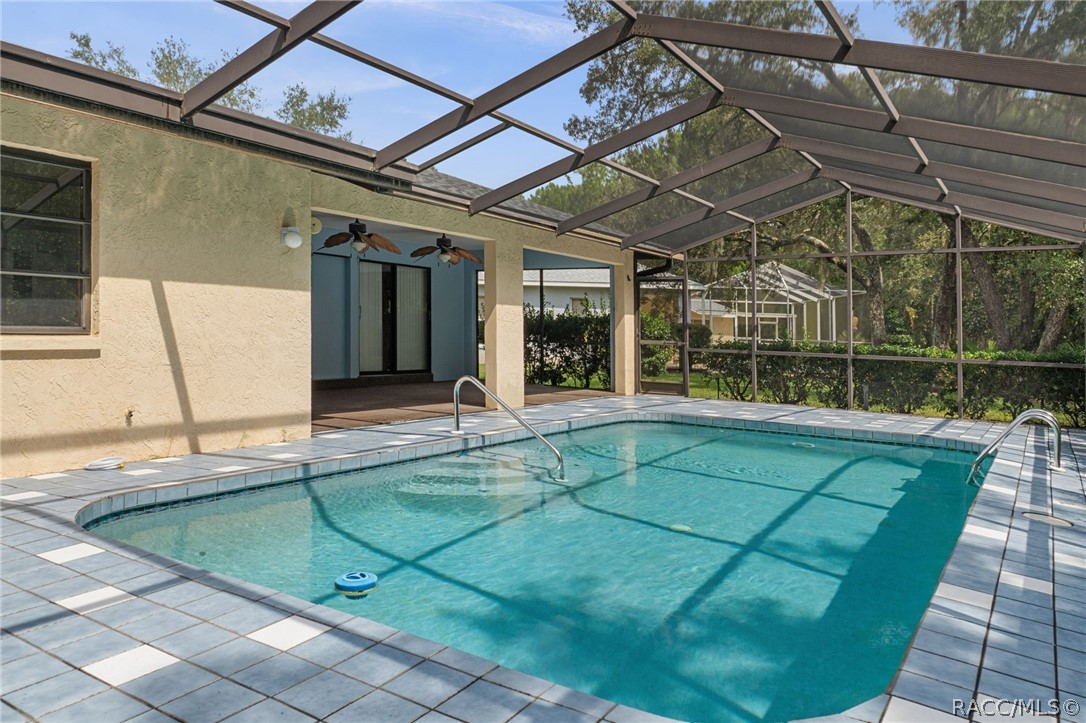 9 N TUPELO Court